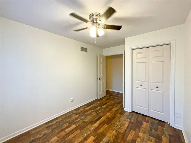 $325,500 | 1645 East Timber Ridge Drive, Sedalia, MO 65301