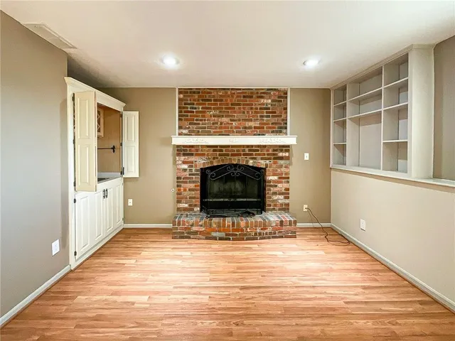 $325,500 | 1645 East Timber Ridge Drive, Sedalia, MO 65301