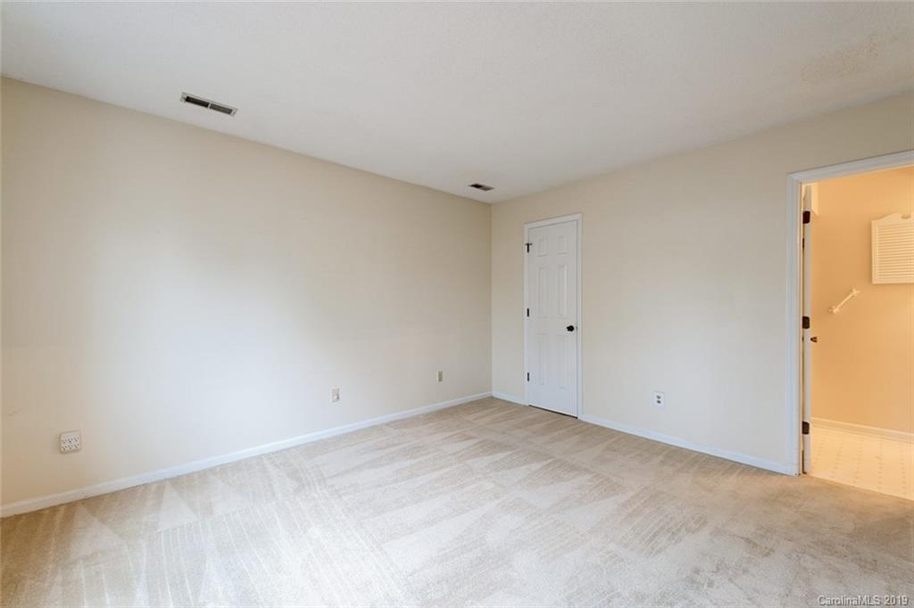 1517 South Point Road Belmont, NC 28012 - Photo 12 of 32 Gallery Image 12