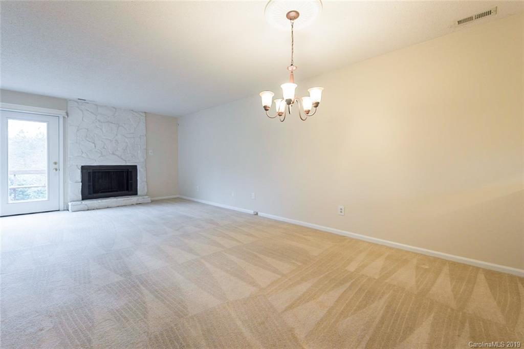 1517 South Point Road Belmont, NC 28012 - Photo 8 of 32 Gallery Image 8