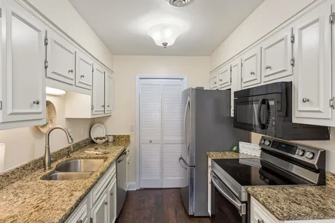 $350,000 | 1044 Todd Preis Drive, Nashville, TN 37221