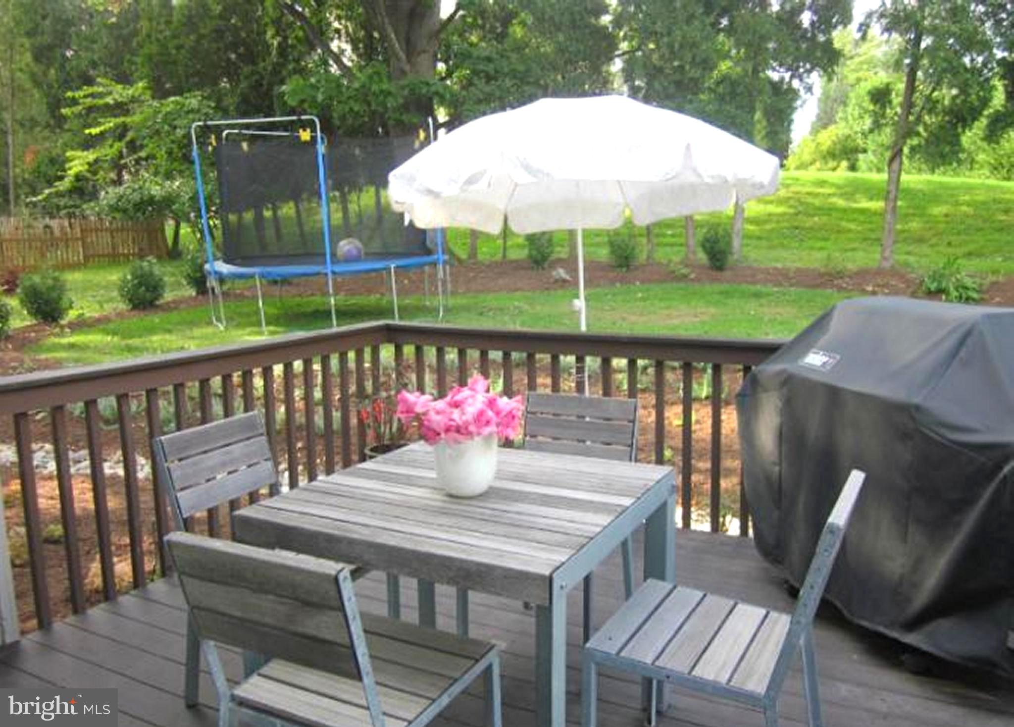 11001 Brent Road Potomac, MD 20854 - Photo 4 of 23 a outdoor view with a seating space
