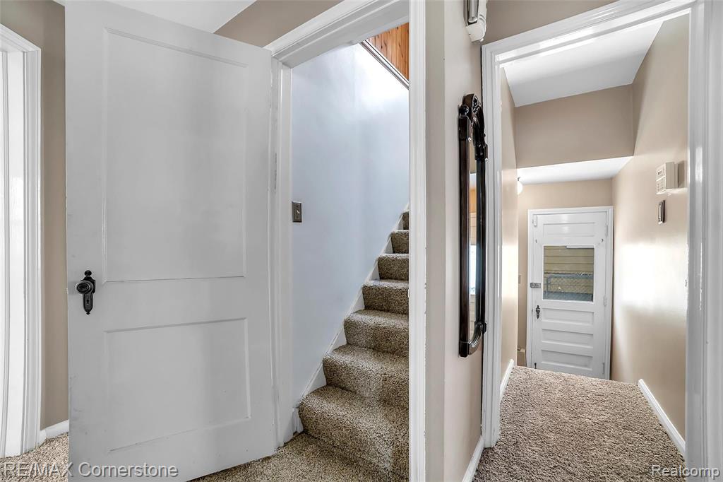 3757 Niagara Street Wayne, MI 48184 - Photo 11 of 19