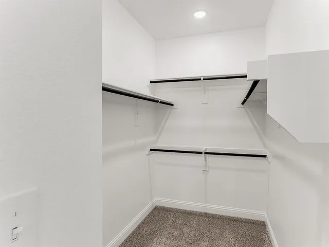 $2,700 | 427 Magellan Road, Seagoville, TX 75159