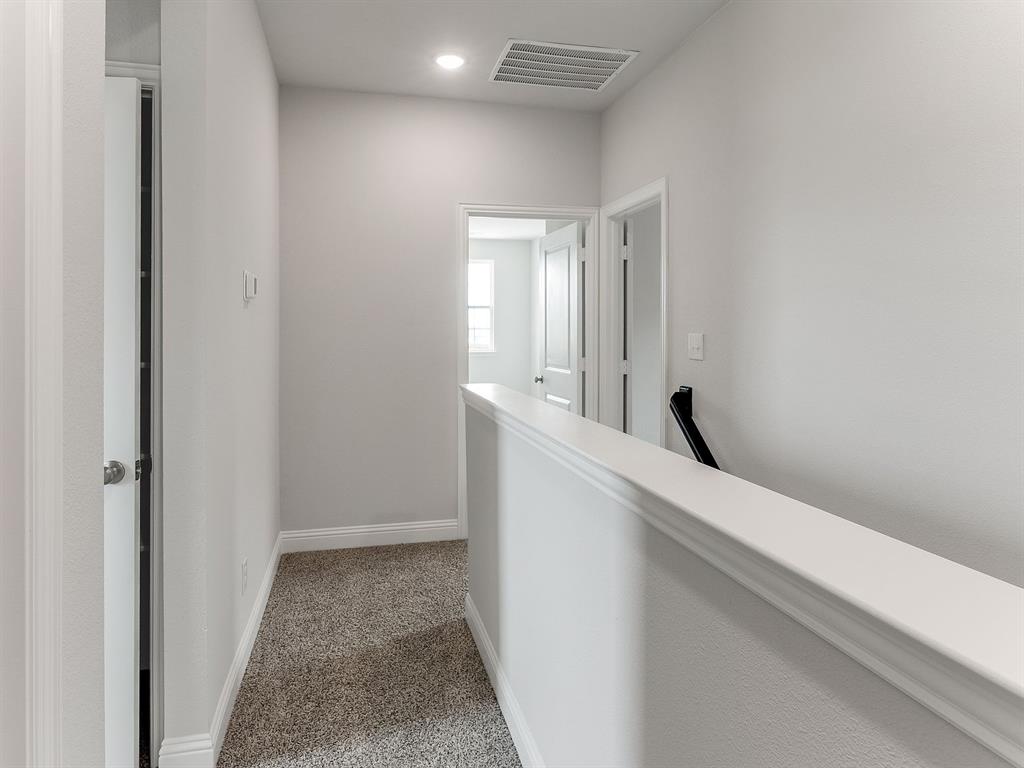 427 Magellan Road Seagoville, TX 75159 - Photo 3 of 25 a view of hallway with mirror