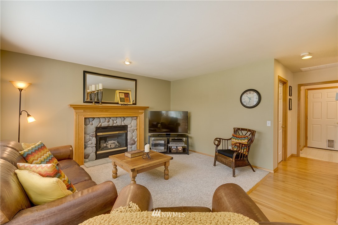 3306 189th Place Southeast Bothell, WA 98012 - Photo 13 of 25