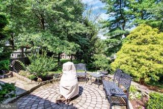 2875 Lehigh Road York, PA 17402 - Photo 30 of 36 Paver Patio