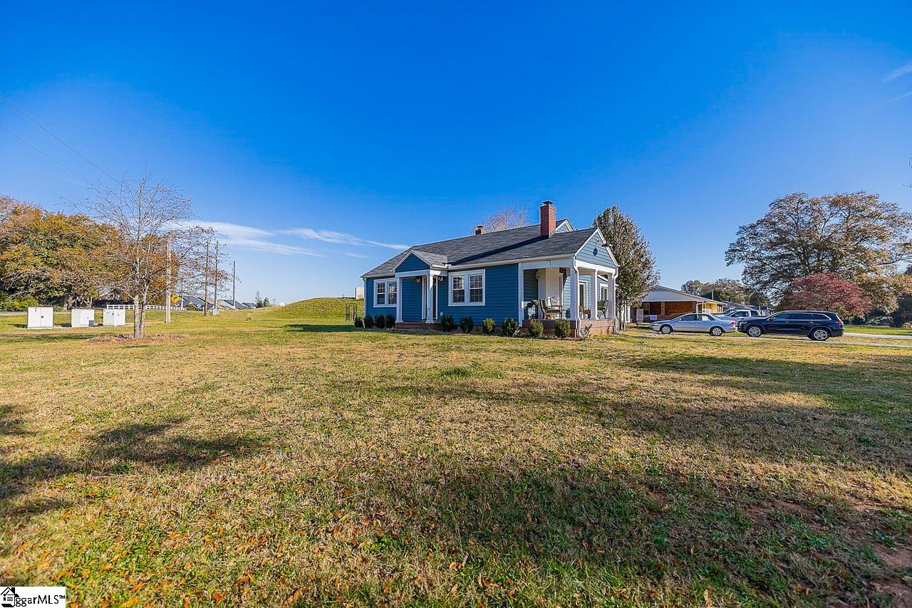 1101 Old Georgia Road Roebuck, SC 29376 - Photo 1 of 32 Gallery Image 1