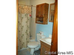 1212 South Street Springfield, IL 62703 - Photo 6 of 10