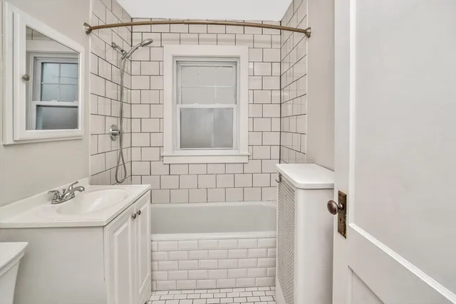 $3,000 | 59 Austin Street, Unit 1, Boston, MA 02136