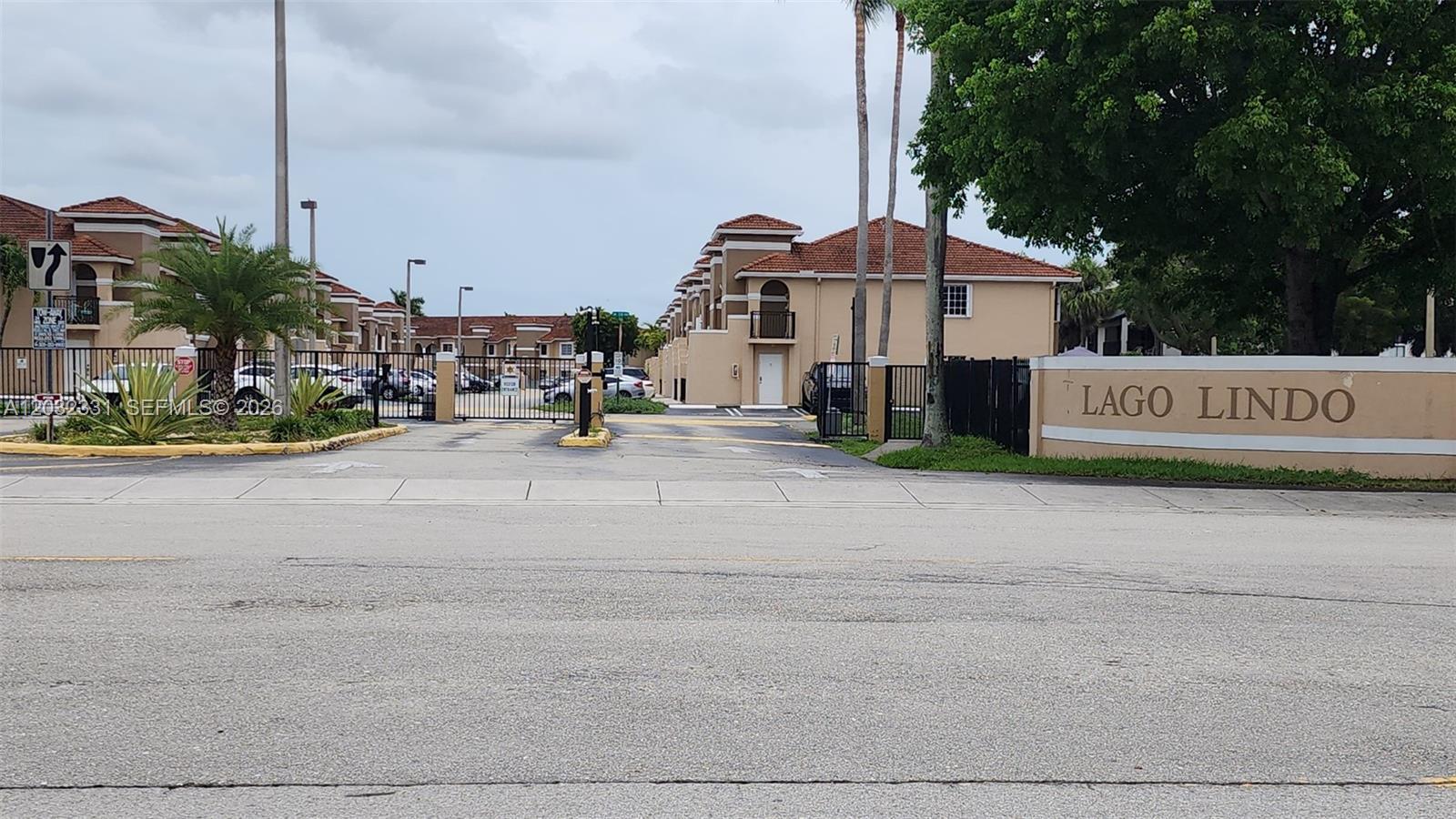 6416 Southwest 131st Path, Unit 1705 Miami, FL 33183 - Photo 25 of 29 Lago Lindo Entry Gate