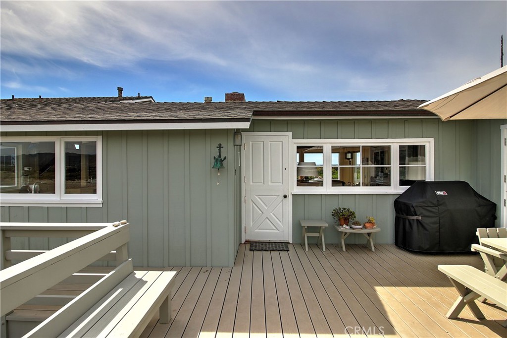 539 Sand Point Road Carpinteria, CA 93013 - Photo 4 of 30