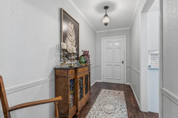 $295,000 | 507 Mesa Drive, Plainview, TX 79072