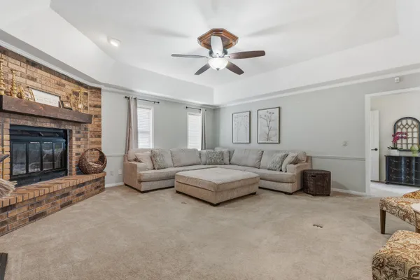 $295,000 | 507 Mesa Drive, Plainview, TX 79072