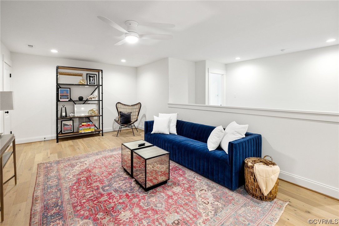 5143 Lake Summer Loop Moseley, VA 23120 - Photo 38 of 49 a living room with furniture