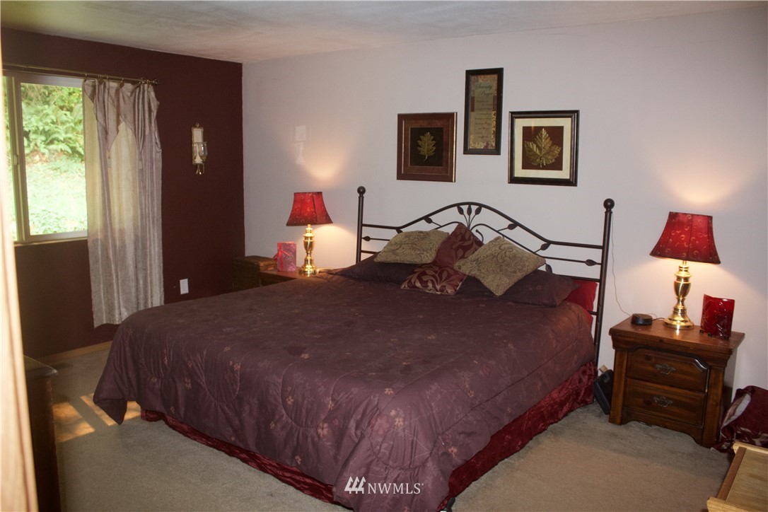 430 Trout Lakes Road Castle Rock, WA 98611 - Photo 11 of 24 Gallery Image 11