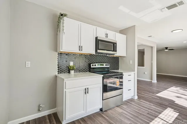 $279,999 | 13334 Los Indios, San Antonio, TX 78233