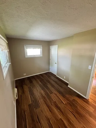 $284,900 | 219 River Drive, DeKalb, IL 60115
