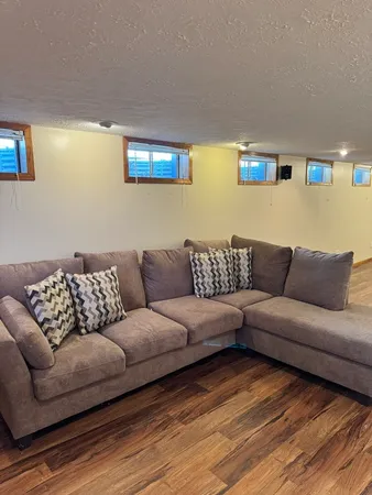 $284,900 | 219 River Drive, DeKalb, IL 60115