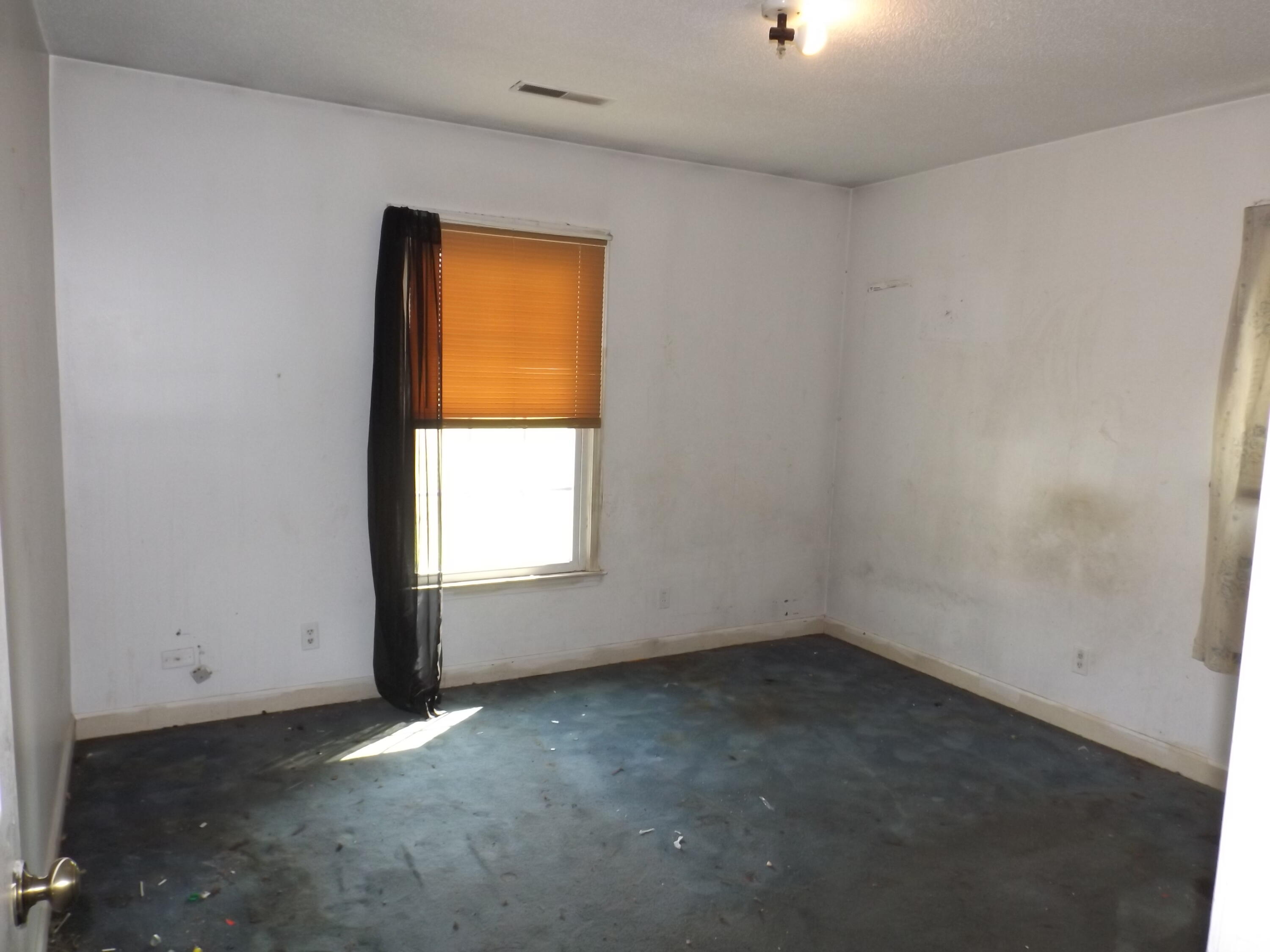 301 Brunson Street Manning, SC 29102 - Photo 31 of 38 Bedroom 3