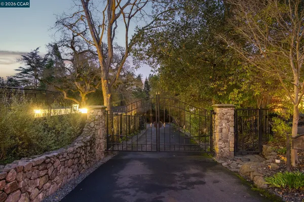 $3,800,000 | 2490 Lunada Lane, Alamo, CA 94507