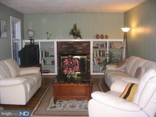 776 Worthington Road Wayne, PA 19087 - Photo 4 of 6