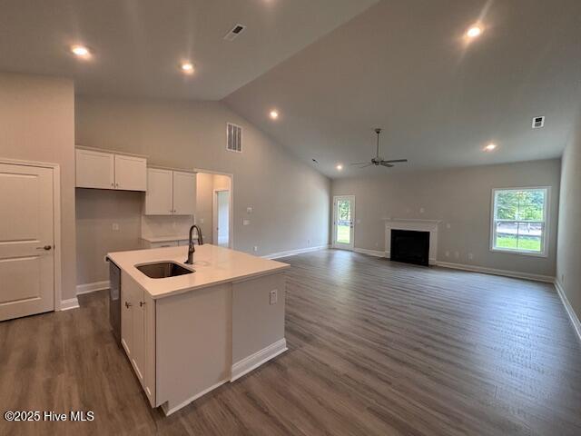 174 Cherry Laurel Drive Wallace, NC 28466 - Photo 6 of 20 Kitchen/Living