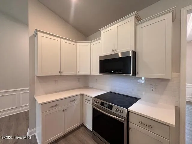 $392,100 | 174 Cherry Laurel Drive, Wallace, NC 28466