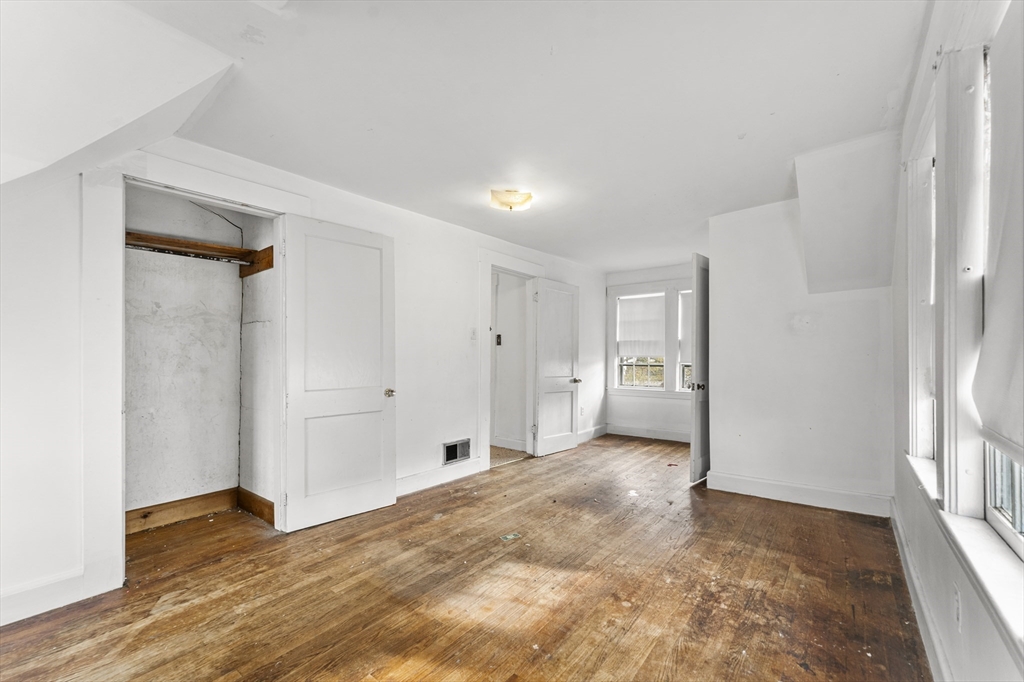 46 Sutton Street Peabody, MA 01960 - Photo 21 of 37