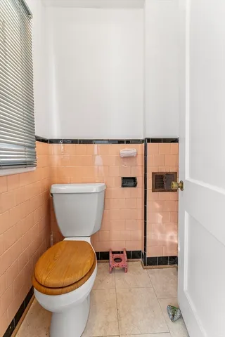 $550,000 | 46 Sutton Street, Peabody, MA 01960