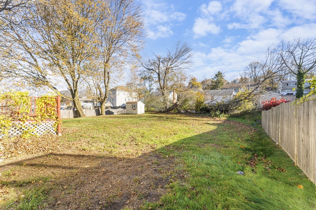 46 Sutton Street Peabody, MA 01960 - Photo 30 of 37