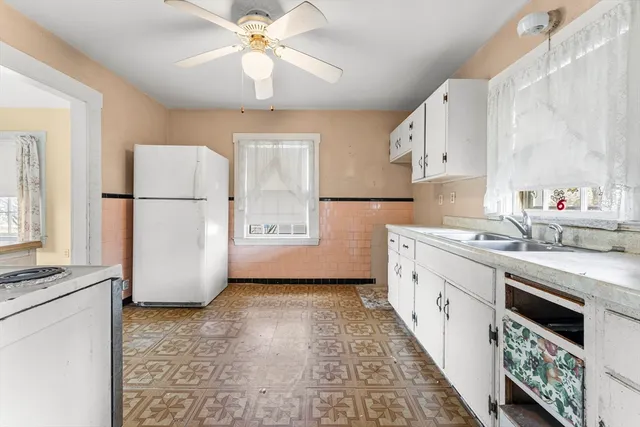 $550,000 | 46 Sutton Street, Peabody, MA 01960