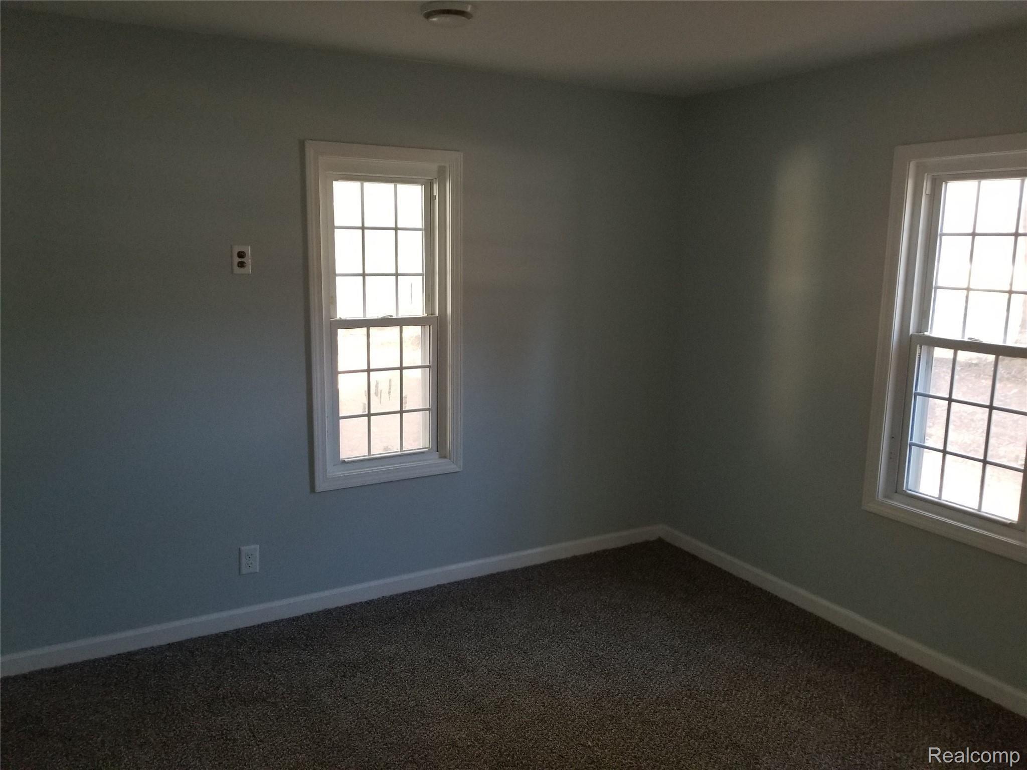 7490 Trumble Road St. Clair, MI 48079 - Photo 16 of 18 20200106_135207.jpg