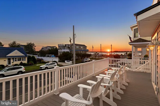 $1,776,000 | 369 West 10th Street, Ship Bottom, NJ 08008