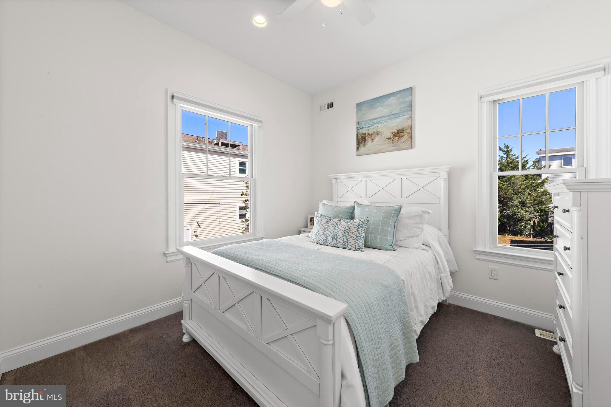 369 West 10th Street Ship Bottom, NJ 08008 - Photo 47 of 110