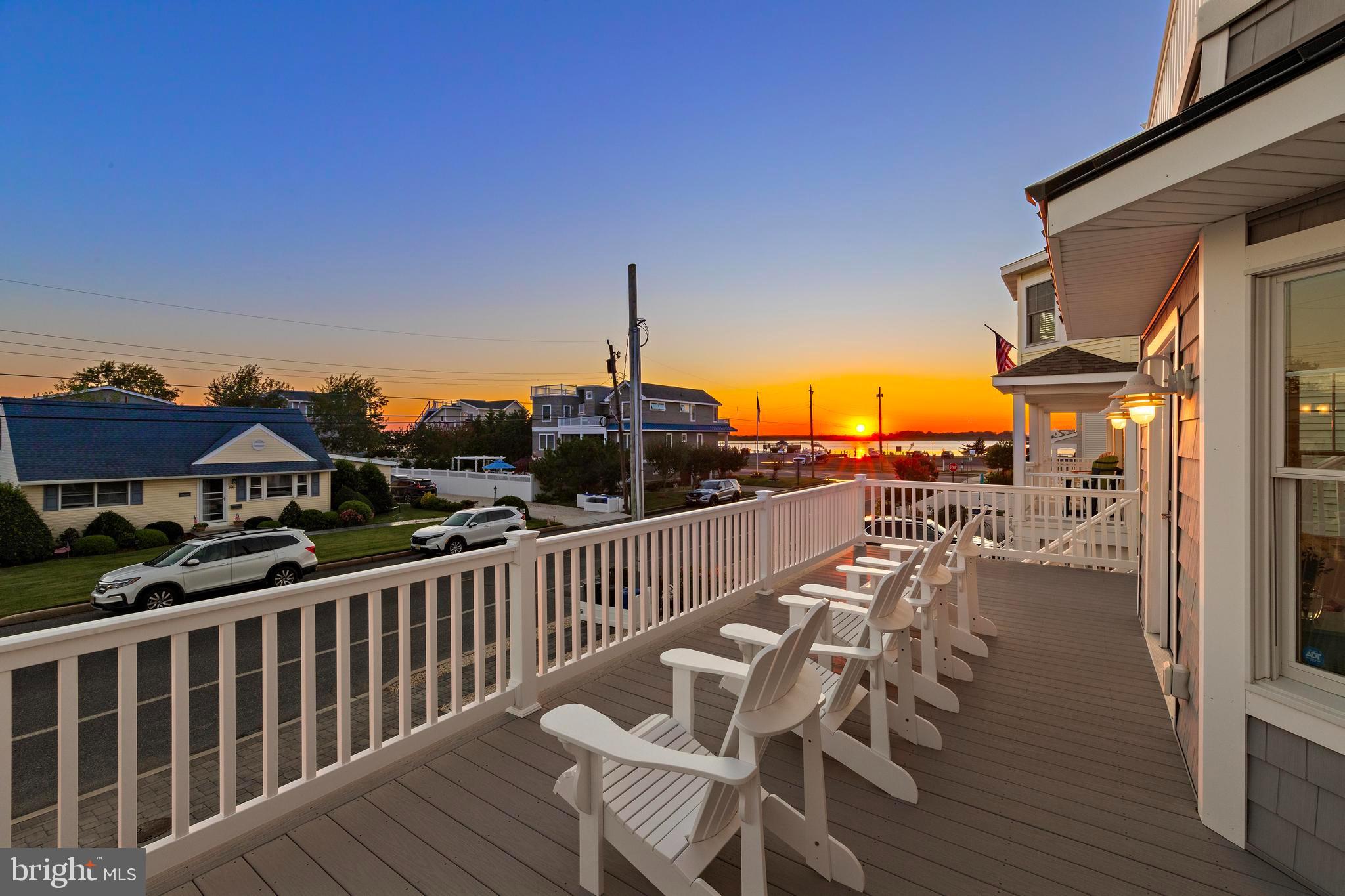 369 West 10th Street Ship Bottom, NJ 08008 - Photo 5 of 110