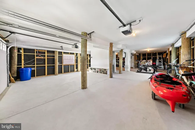 $1,776,000 | 369 West 10th Street, Ship Bottom, NJ 08008