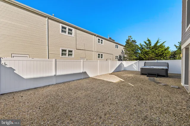 $1,776,000 | 369 West 10th Street, Ship Bottom, NJ 08008