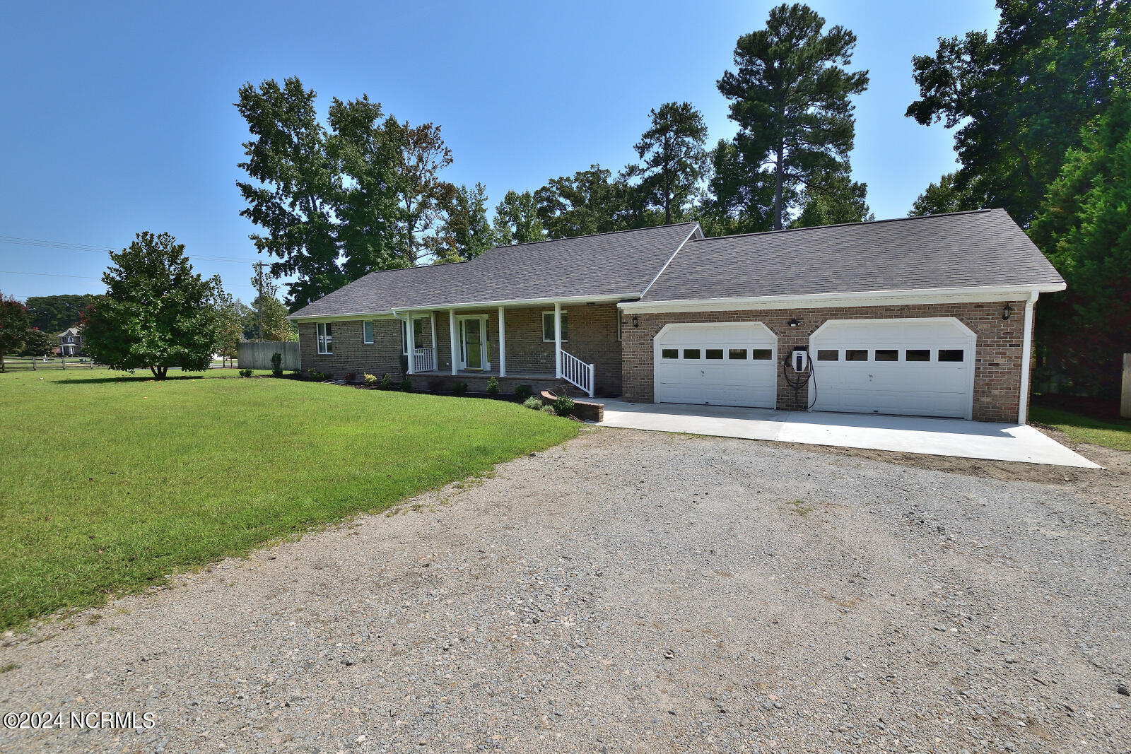7617 Bridgeview Road Rocky Mount, NC 27803 - Photo 2 of 30 DSC_0674_2706