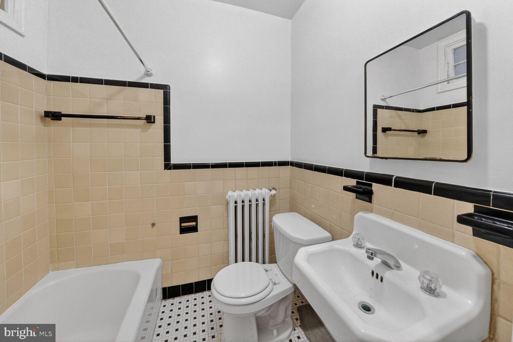 4004 7th Street Northeast Washington, DC 20017 - Photo 13 of 41 Unit 3 Bath