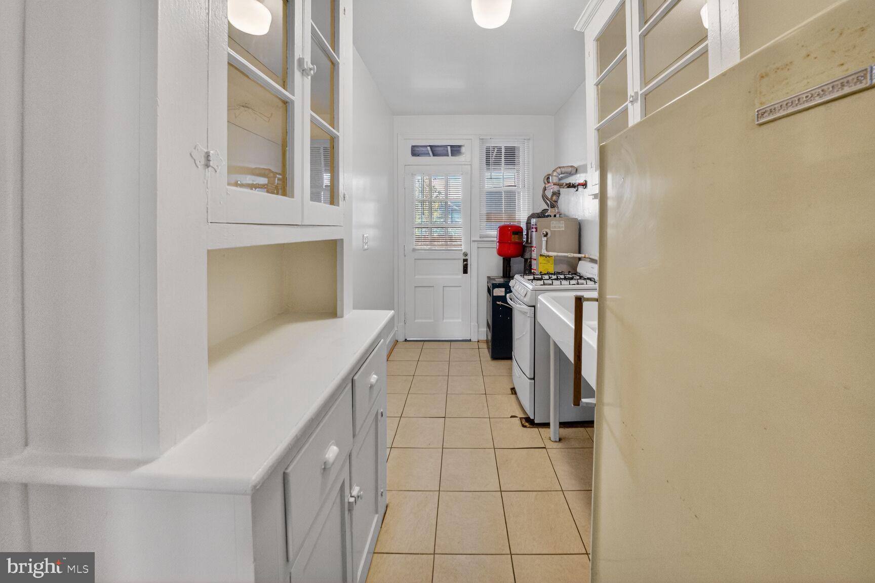 4004 7th Street Northeast Washington, DC 20017 - Photo 10 of 41 Unit 3 Kit