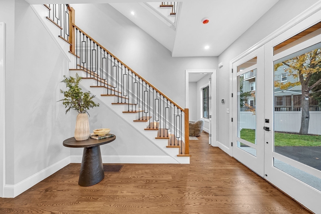 42 Bow Road Newton, MA 02459 - Photo 11 of 40