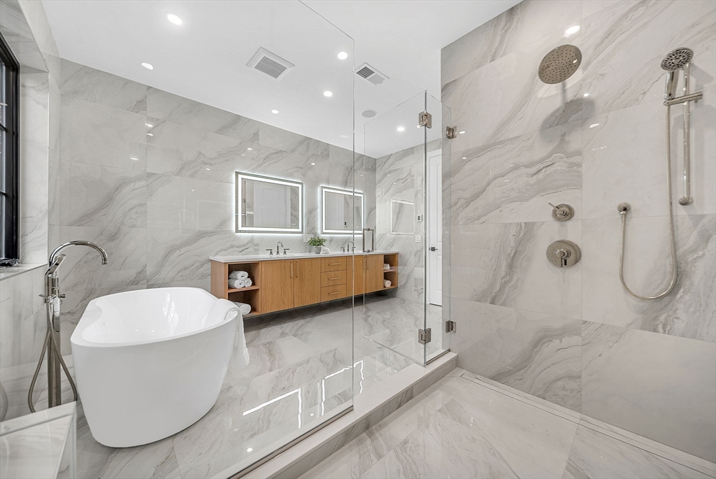 42 Bow Road Newton, MA 02459 - Photo 20 of 40