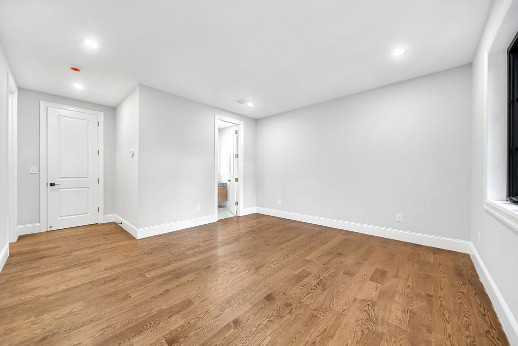 42 Bow Road Newton, MA 02459 - Photo 25 of 40