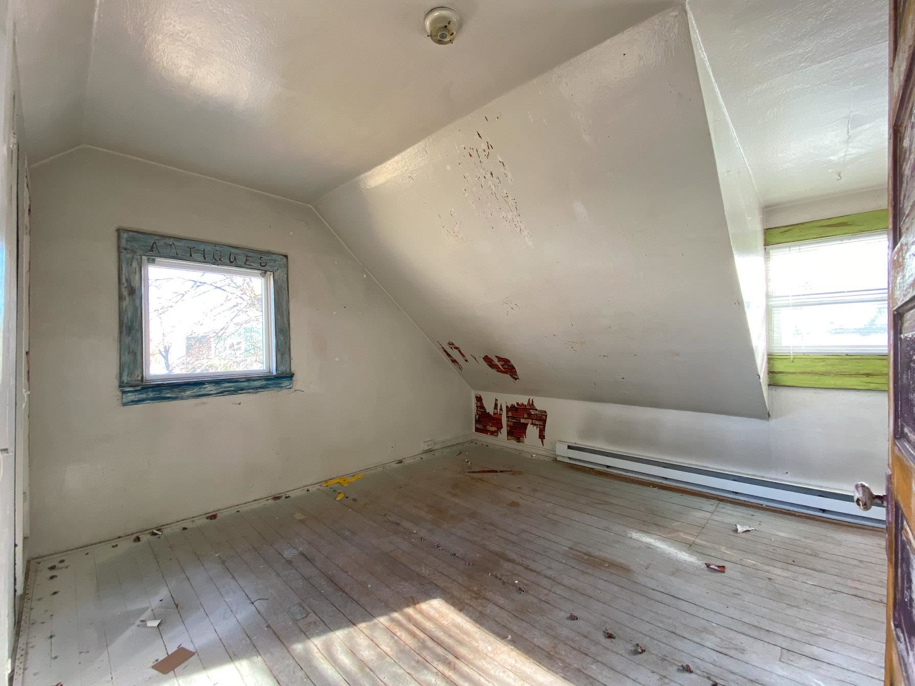 425 North University Road Spokane Valley, WA 99206 - Photo 19 of 36