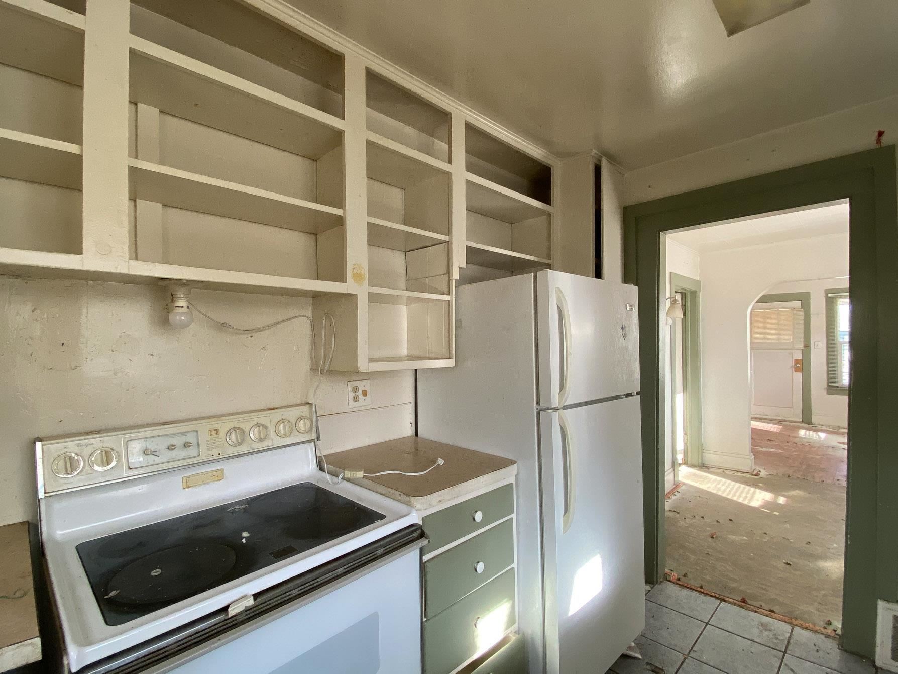 425 North University Road Spokane Valley, WA 99206 - Photo 7 of 36