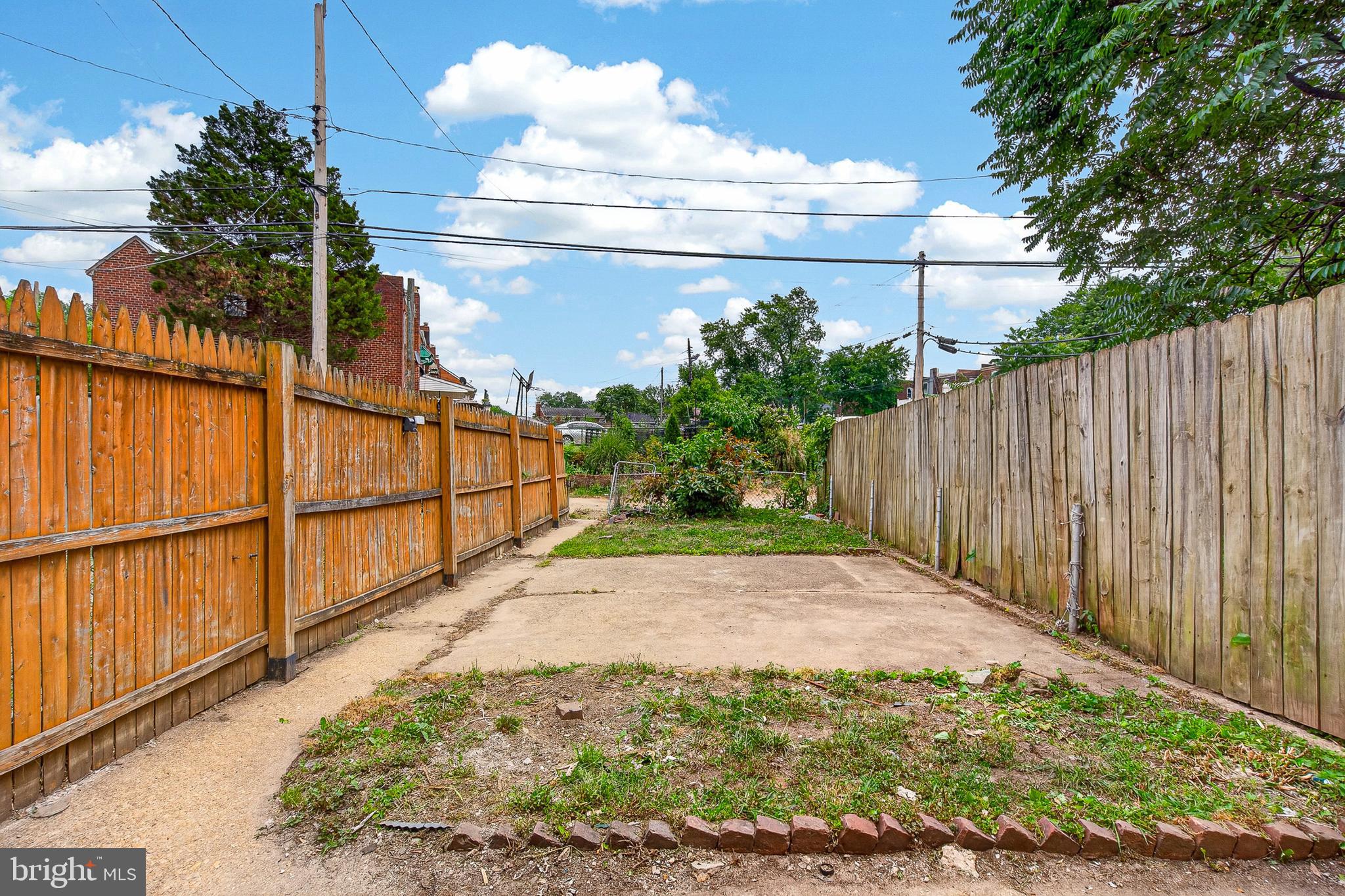 3805 8th Street Baltimore, MD 21225 - Photo 30 of 36