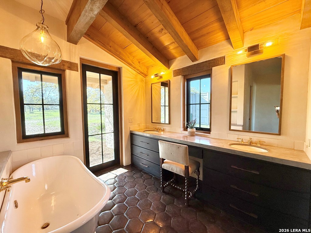 2178 South Ranch Road 783 Harper, TX 78631 - Photo 12 of 36