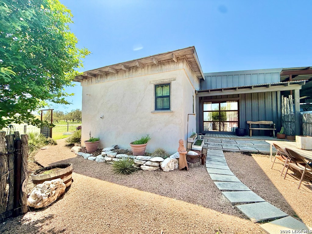 2178 South Ranch Road 783 Harper, TX 78631 - Photo 23 of 36