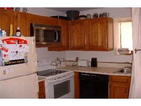 17 Franklin Heights, Unit 17 Rochester, NH 03867 - Photo 4 of 6